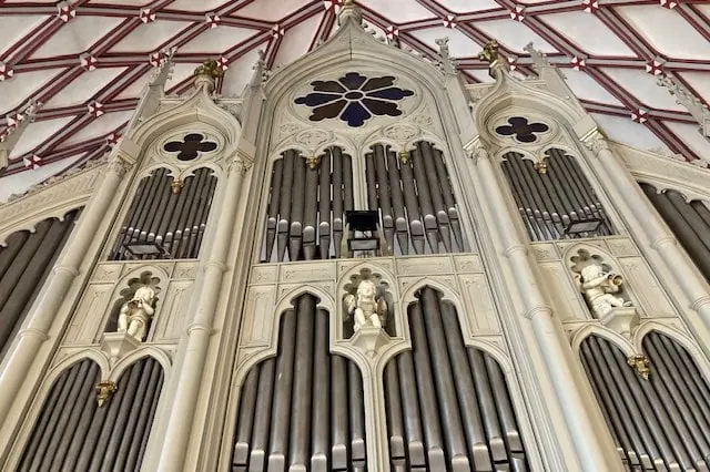 Der Sommer mit Orgelmusik in der Rigaer St. Johannis Kirche - Der Sommer mit Orgelmusik in der Rigaer St. Johannis Kirche